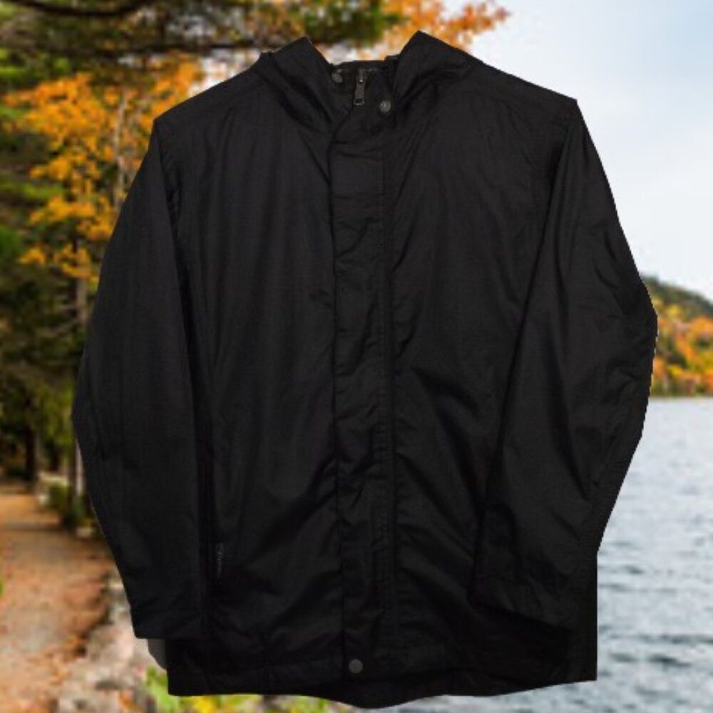 White Sierra: 100% Polyester/Packable Rain/Windbreaker Jacket